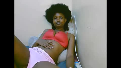 naughtyqueen online show from 11/08/25, 12:00