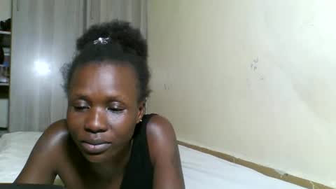naughtyviv online show from 10/15/25, 10:04