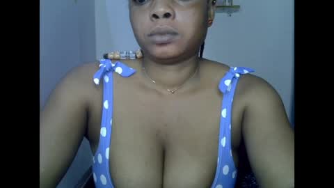 Snapshot of naughtyxcuntx chatting on 05/14/26, 07:04 naughtyxcuntx online show from 05/14/26, 07:04