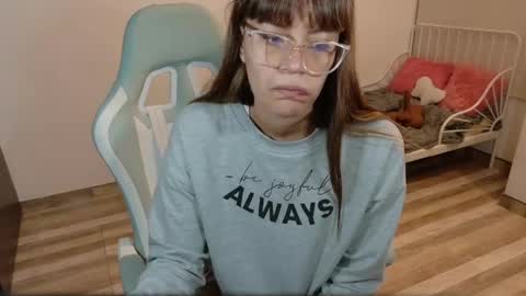 sabrina online show from 04/18/26, 03:32