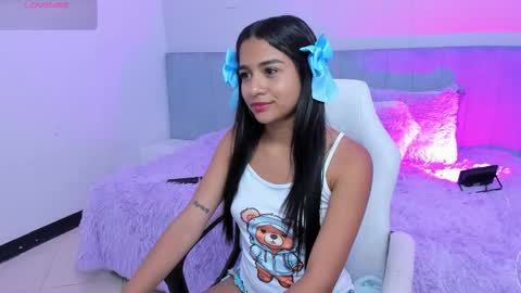 Angela  online show from 10/16/25, 06:31