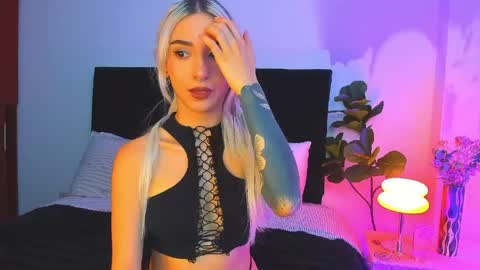 Snapshot of naugthymila3 chatting on 03/22/26, 10:57 Mila aka Dominika - Nov 20 Birthday show Onlyfans Naugthymila online show from 03/22/26, 10:57