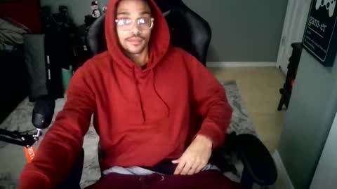 navonimoo online show from 11/18/25, 10:36