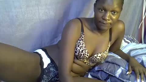 Snapshot of navy_kaia chatting on 04/06/26, 01:58 sexylover online show from 04/06/26, 01:58