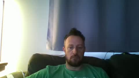 nawtydom1977 online show from 01/01/25, 02:42