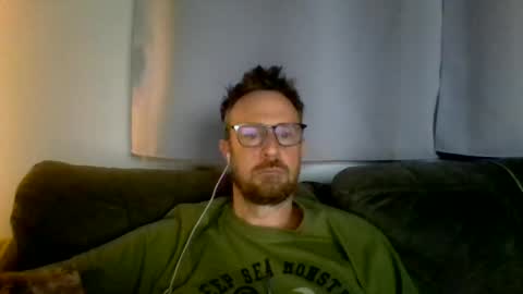 Snapshot of nawtydom1977 chatting on 07/01/26, 04:58 nawtydom1977 online show from 07/01/26, 04:58