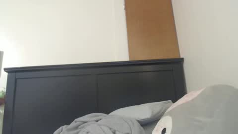 Mimi is dope    online show from 03/10/25, 03:23