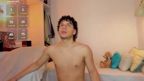 Natan online show from 11/23/25, 06:02