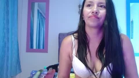 Snapshot of naya_10 chatting on 07/14/26, 08:36 naya_10 online show from 07/14/26, 08:36