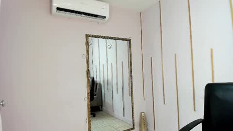 Nayaris 3 online show from 02/18/26, 06:48