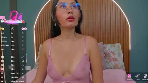 Snapshot of nayecloud chatting on 12/05/25, 03:59 Naye online show from 12/05/25, 03:59