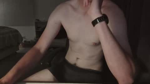 Snapshot of nayesie02 chatting on 11/09/25, 11:52 nayesie02 online show from 11/09/25, 11:52