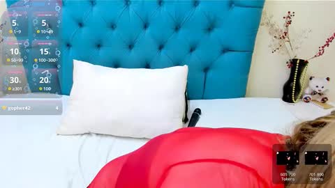 Lady Nayla online show from 11/26/25, 04:19