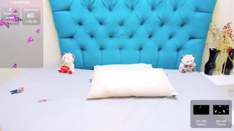 Lady Nayla online show from 04/17/26, 03:15