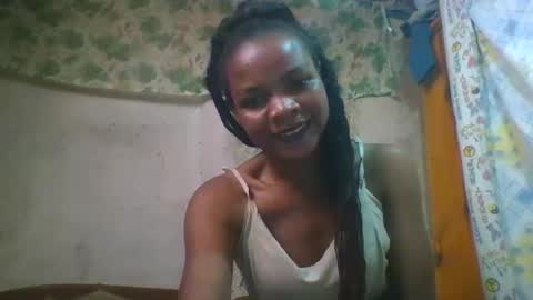 Snapshot of naylah313 chatting on 06/06/26, 06:51 Nayla online show from 06/06/26, 06:51