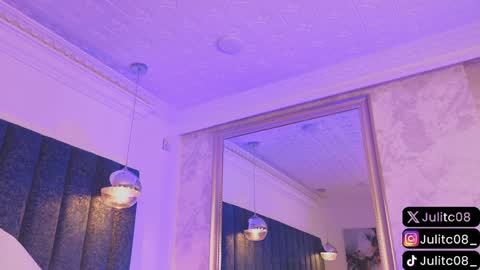 Juli  online show from 01/21/25, 11:24