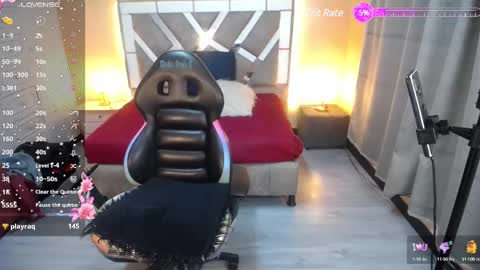 Snapshot of nayleah chatting on 03/04/25, 08:24 nayleah online show from 03/04/25, 08:24