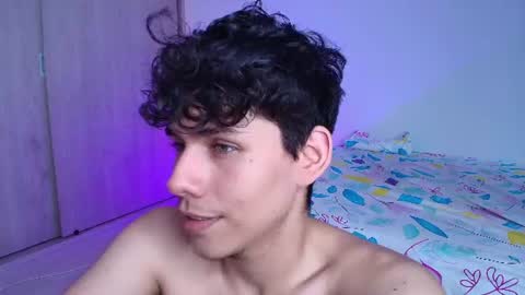 Snapshot of nayton_and_lex chatting on 06/24/26, 11:04 Naytoon online show from 06/24/26, 11:04