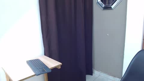 Nazper online show from 04/12/26, 04:34