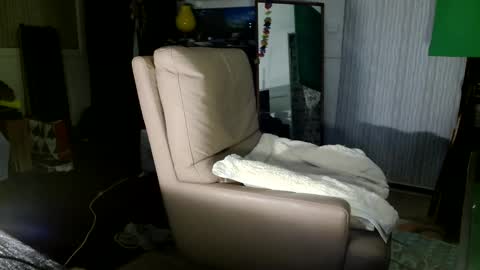 Hi Im CJ online show from 01/11/25, 09:57