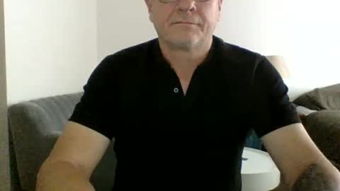 Snapshot of neckdown12 chatting on 02/28/25, 08:28 neckdown12 online show from 02/28/25, 08:28