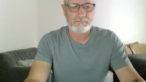 neckdown12 online show from 02/21/26, 09:49