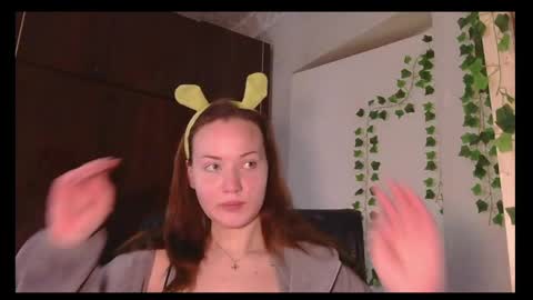 Snapshot of nectarria chatting on 05/01/26, 06:40 nectarria online show from 05/01/26, 06:40