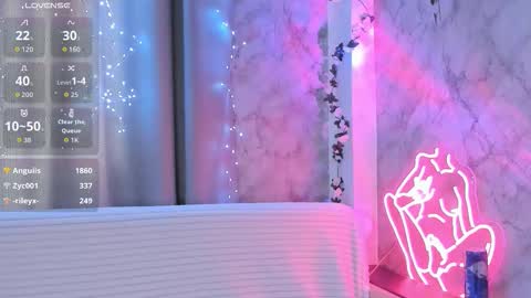 Eva online show from 01/19/26, 07:34