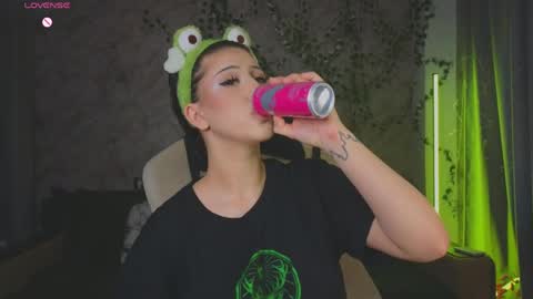 Eva online show from 04/18/26, 09:24