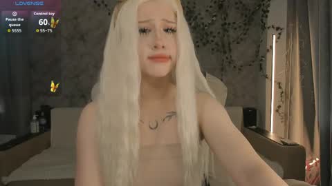 Eva online show from 04/22/26, 09:01