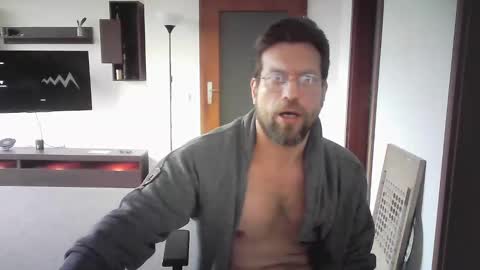 Sebastian online show from 12/08/24, 09:46