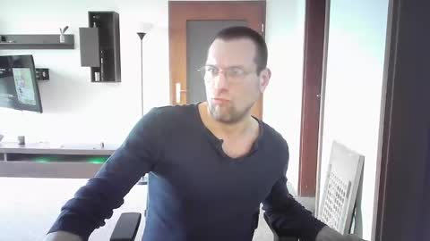 Sebastian online show from 01/03/25, 12:52