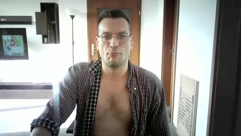 Sebastian online show from 03/01/25, 10:45