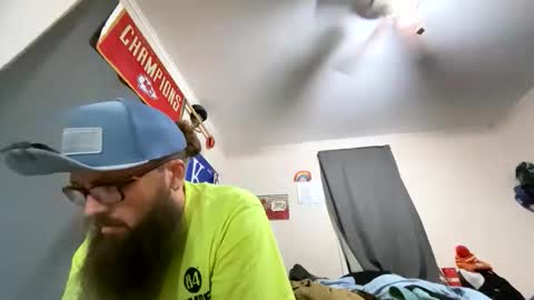 Easy E online show from 06/03/26, 02:14