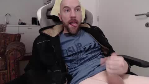 Snapshot of needyoujust chatting on 02/22/25, 02:17 needyoujust online show from 02/22/25, 02:17