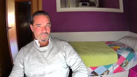 neeiih online show from 01/10/25, 12:58