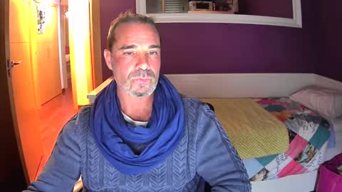 neeiih online show from 01/10/25, 07:00