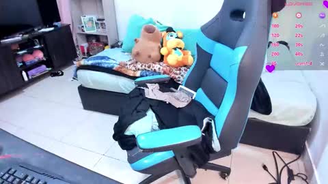 Geek Nicole    im Neeko UwU online show from 09/09/25, 11:04