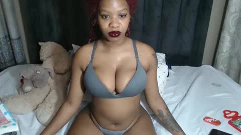 Snapshot of neeshaah chatting on 02/07/26, 07:45 Neeshaa online show from 02/07/26, 07:45