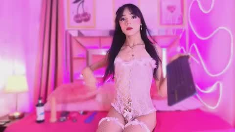 nefera_nox online show from 11/18/25, 03:23