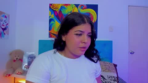 neferet_opal online show from 10/01/25, 01:00