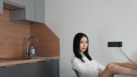 Kemi  online show from 02/25/26, 05:17