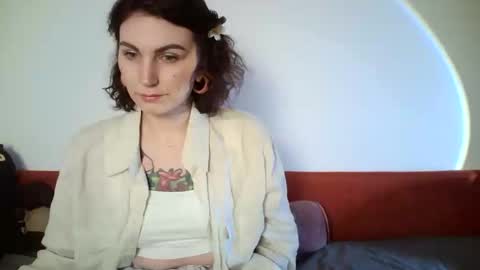 nefertiti_queen online show from 02/03/26, 04:56