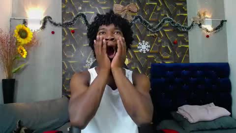 Snapshot of negga_cum chatting on 01/10/26, 01:35 NEGGA online show from 01/10/26, 01:35