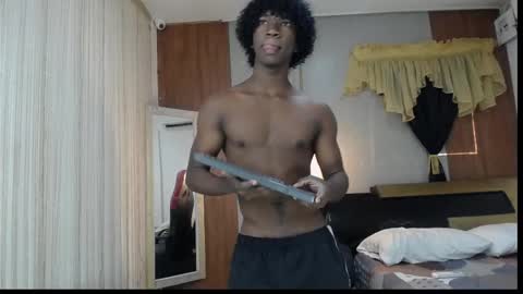Snapshot of negga_cum chatting on 02/10/26, 01:26 NEGGA online show from 02/10/26, 01:26