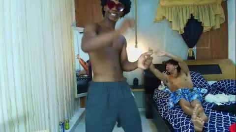 Snapshot of negga_cum chatting on 02/19/26, 04:03 NEGGA online show from 02/19/26, 04:03
