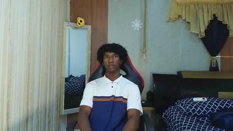 Snapshot of negga_cum chatting on 02/26/26, 12:15 NEGGA online show from 02/26/26, 12:15