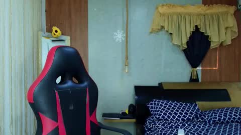 Snapshot of negga_cum chatting on 03/01/26, 01:35 NEGGA online show from 03/01/26, 01:35