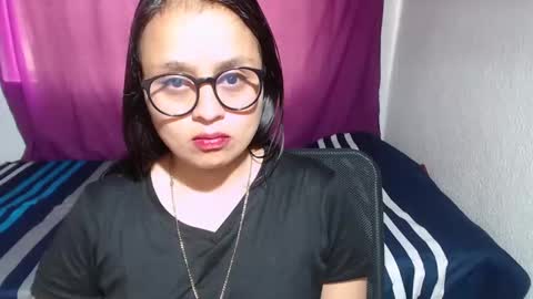 Zoe online show from 09/13/25, 02:39