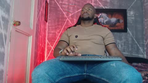 negritomeloso_k18 online show from 10/20/25, 12:16